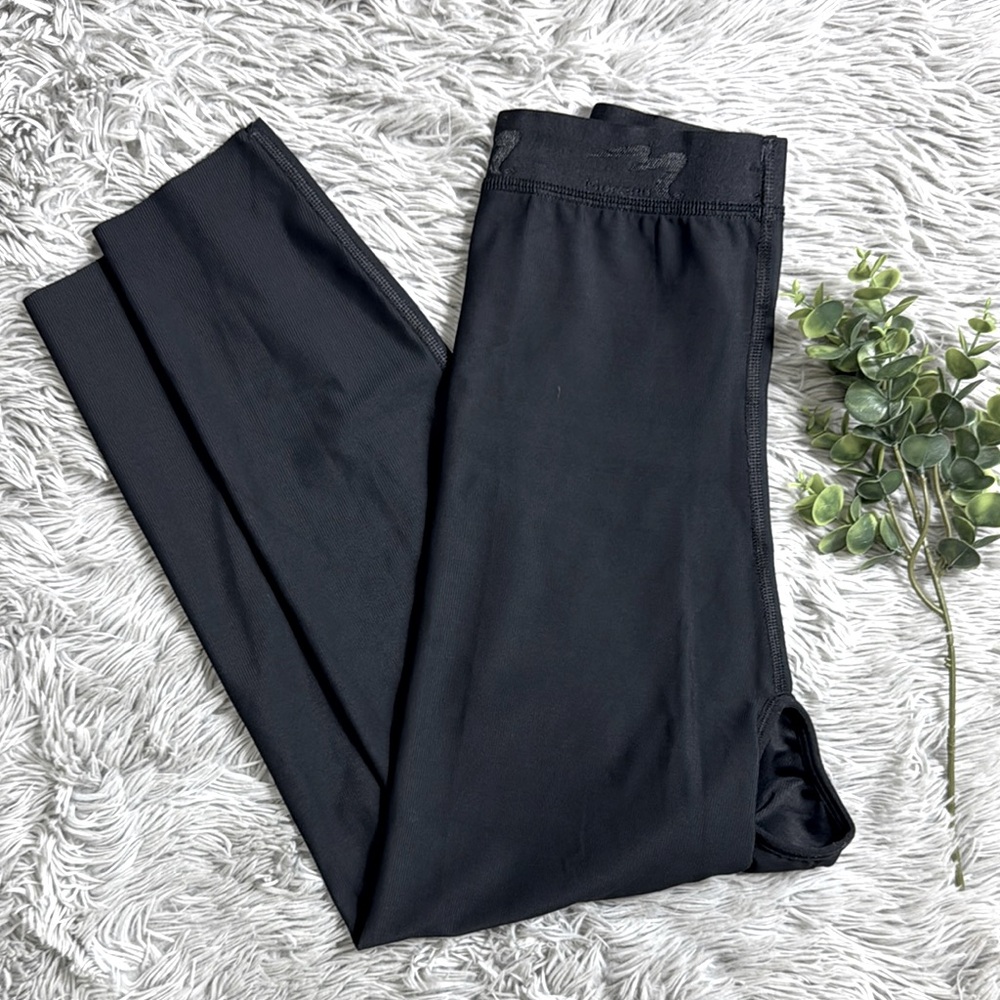 Marena Recovery black high waist compression leggings size M